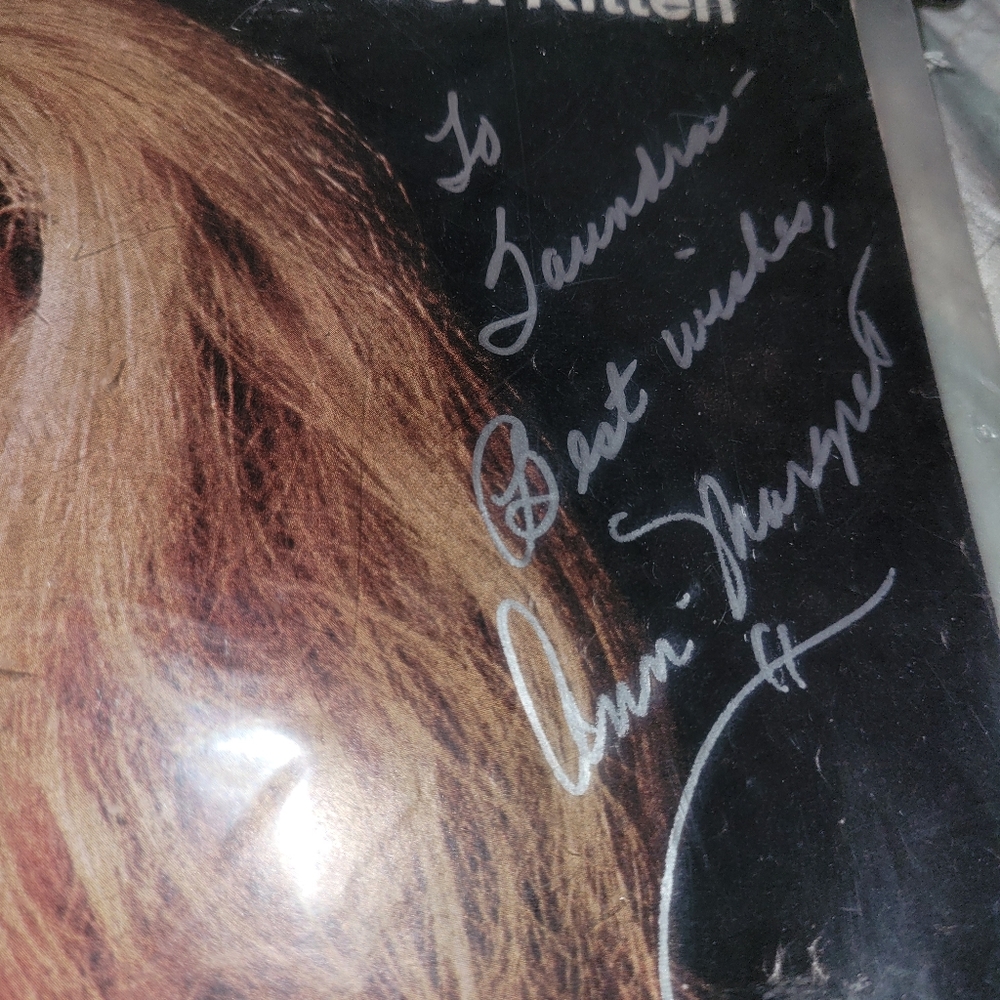 ANN MARGARET  SIGNED  1971 LIFE MAGAZINE